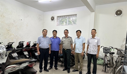 Viện trưởng Viện KSND quận Hai Bà Trưng tham gia Đoàn giám sát chuyên...